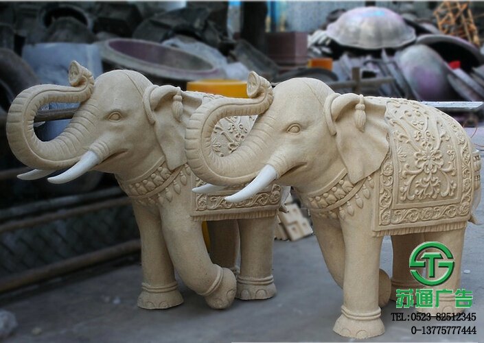 江蘇蘇通廣告有限公司專業(yè)的酒店玻璃鋼雕塑生產(chǎn)加工廠供應商