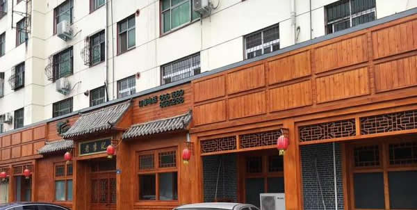 防腐木門(mén)頭背板效果展示圖